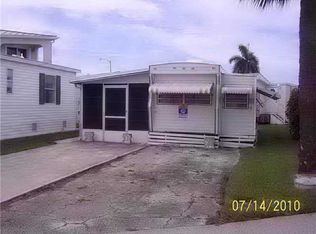 524 Nettles Blvd, Jensen Beach, FL 34957