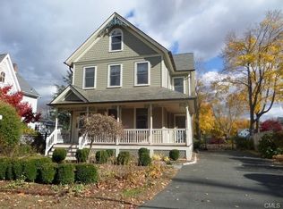 8 Blackman Ave #1, Bethel, CT 06801
