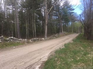 545 Hubbard Rd, Killingly, CT 06239