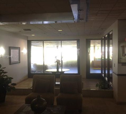 3rd image of 900 NE 195th St APT 213
