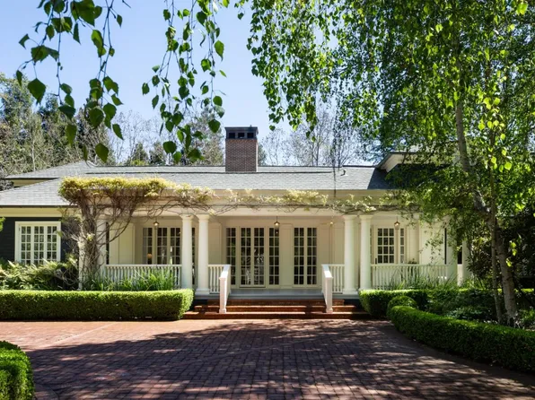 192 Fair Oaks Ln, Atherton, CA 94027