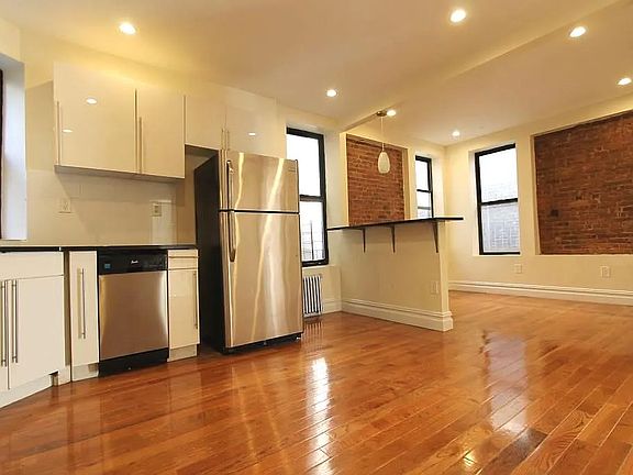 2nd image of 465 W 131st St APT 11