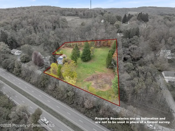 215 Kemmerer Ave, Factoryville, PA 18419