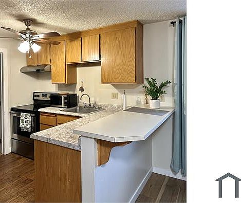 5th image of 12434 Ambaum Blvd SW #B-212