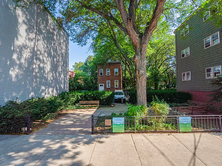 19 Medford St #2 — Photo 25