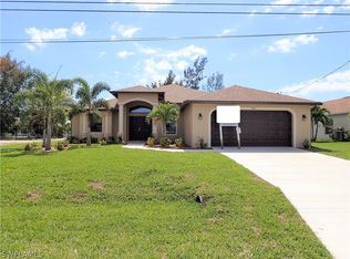 1906 NE 2nd Terrace Cpe, Coral, FL 33909