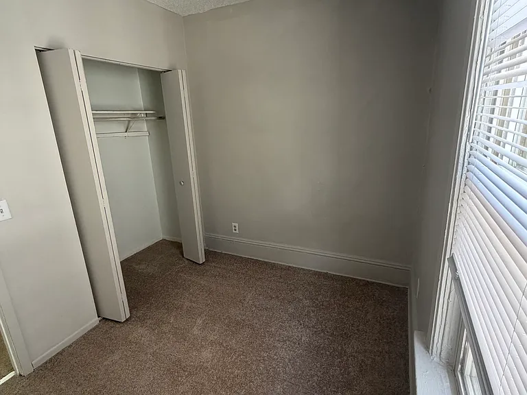 850 Edmund Ave — Photo 3