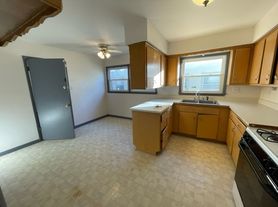 8829 W Congress St, 8829 W Congress St