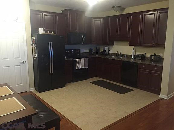 4th image of 115 Alma Mater Dr APT 103