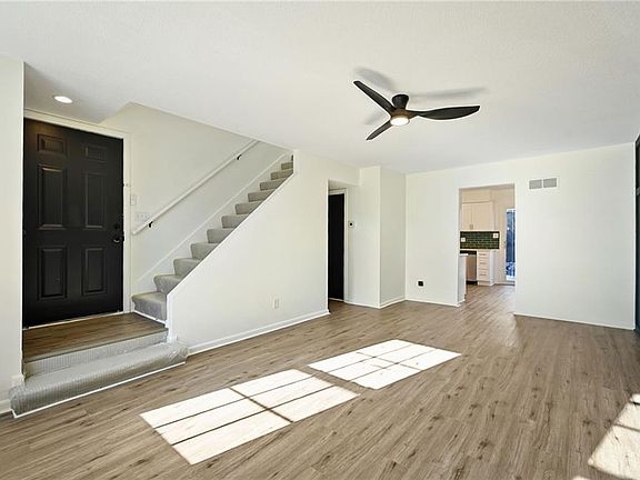 4th image of 6805 N Askew Cir