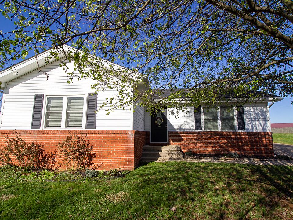 1st image of 207 Fairview Ave