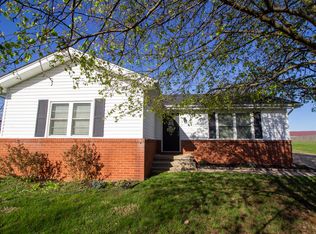 207 Fairview Ave, Mount Sterling, KY 40353
