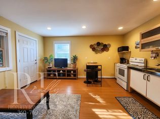 Fully Furnished Well Appointed Home, Poulsbo, WA 98370