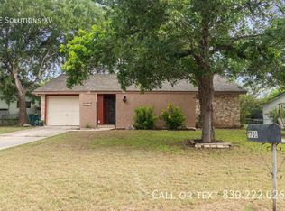 7701 Rainey Meadow Ln, Live Oak, TX 78233