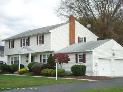 26 Ivy Rd, Freehold, NJ, 07728