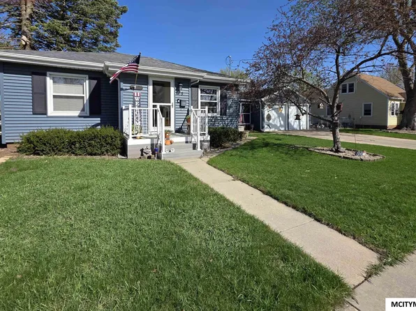 5 S Vermont Ave, Mason City, IA 50401