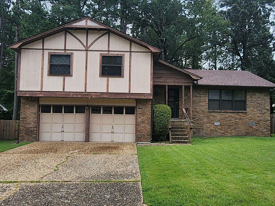 1st image of 12007 Lemoncrest Ln