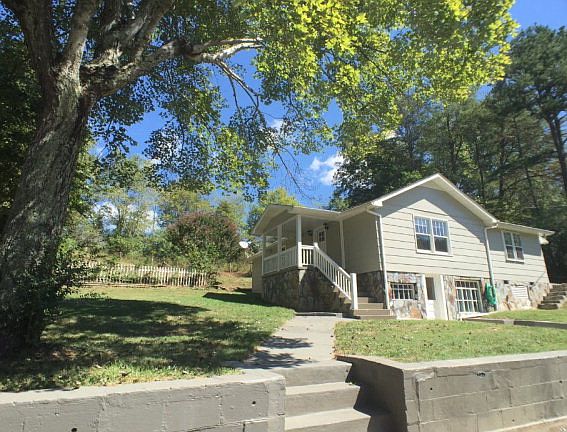 4th image of 7020 Candy Mountain Rd