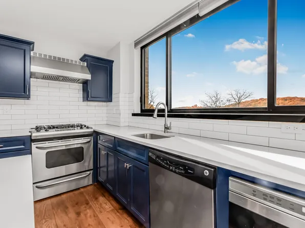 2287 Johnson Avenue image 4 of 22