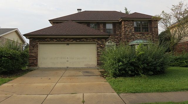 1st image of 205 Ashford Ln