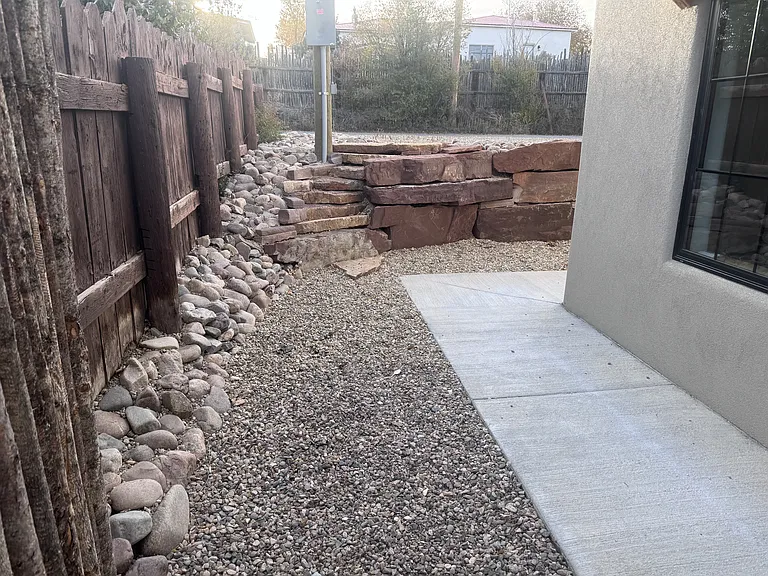 232 Valverde St — Photo 36