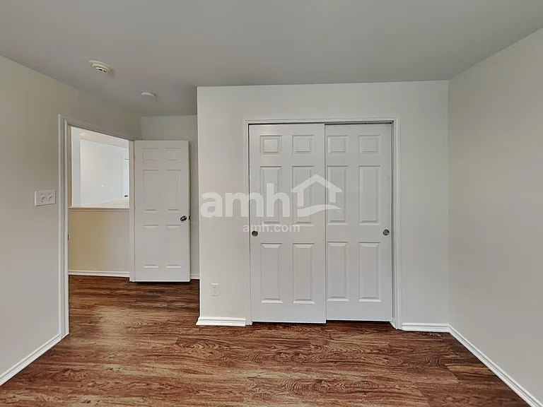 7919 Oak Pointe — Photo 22