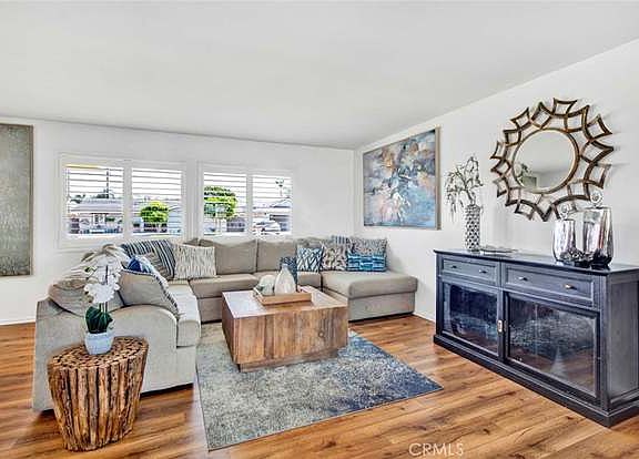 2nd image of 9669 Toucan Ave