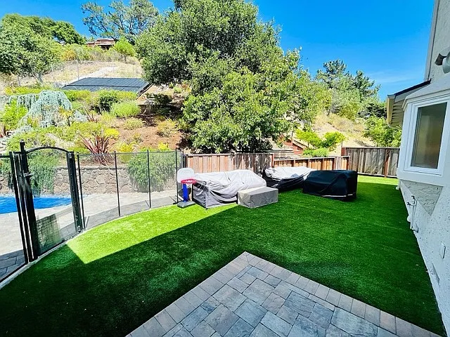 3426 Brittan Ave — Photo 28