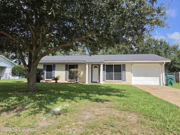 108 Graham St, Gulfport, MS 39503