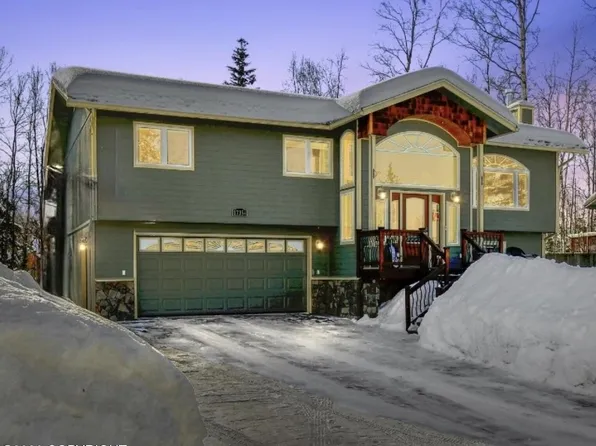 17354 Kantishna Dr, Eagle River, AK 99577