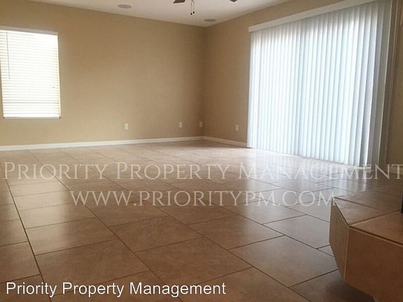 5th image of 10878 Royal Highlands St