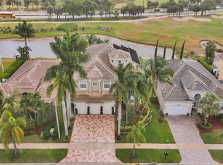 2301 Ridgewood Cir, Royal Palm Beach, FL 33411