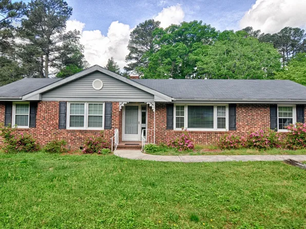1526 Smith Level Rd, Chapel Hill, NC 27516