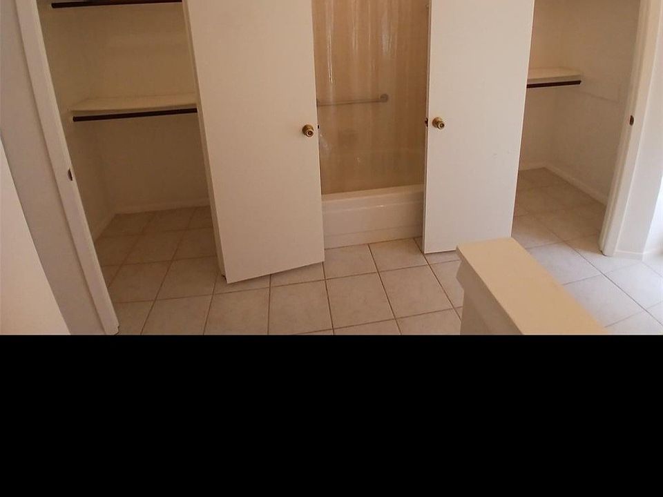 1st image of 1126 E Brompton Dr #1126