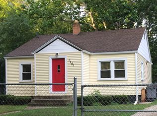 1151 Jennings Ave, Benton Harbor, MI 49022