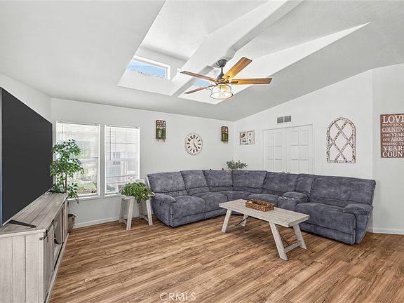 5th image of 122 S Colombo Ln #77