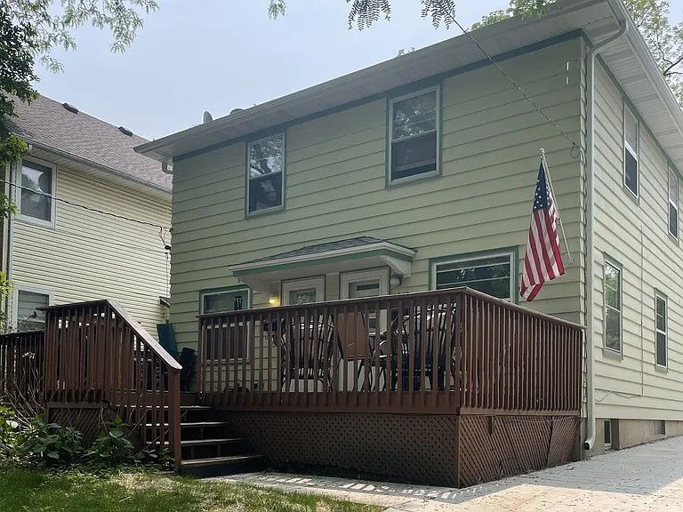 1951 Heath Ave #1951 — Photo 1