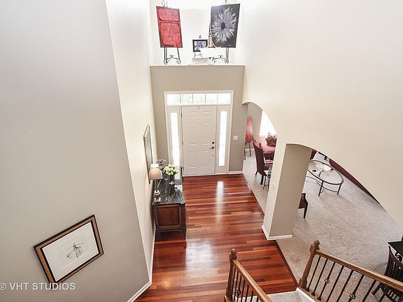 3rd image of 3321 Monterey Ln