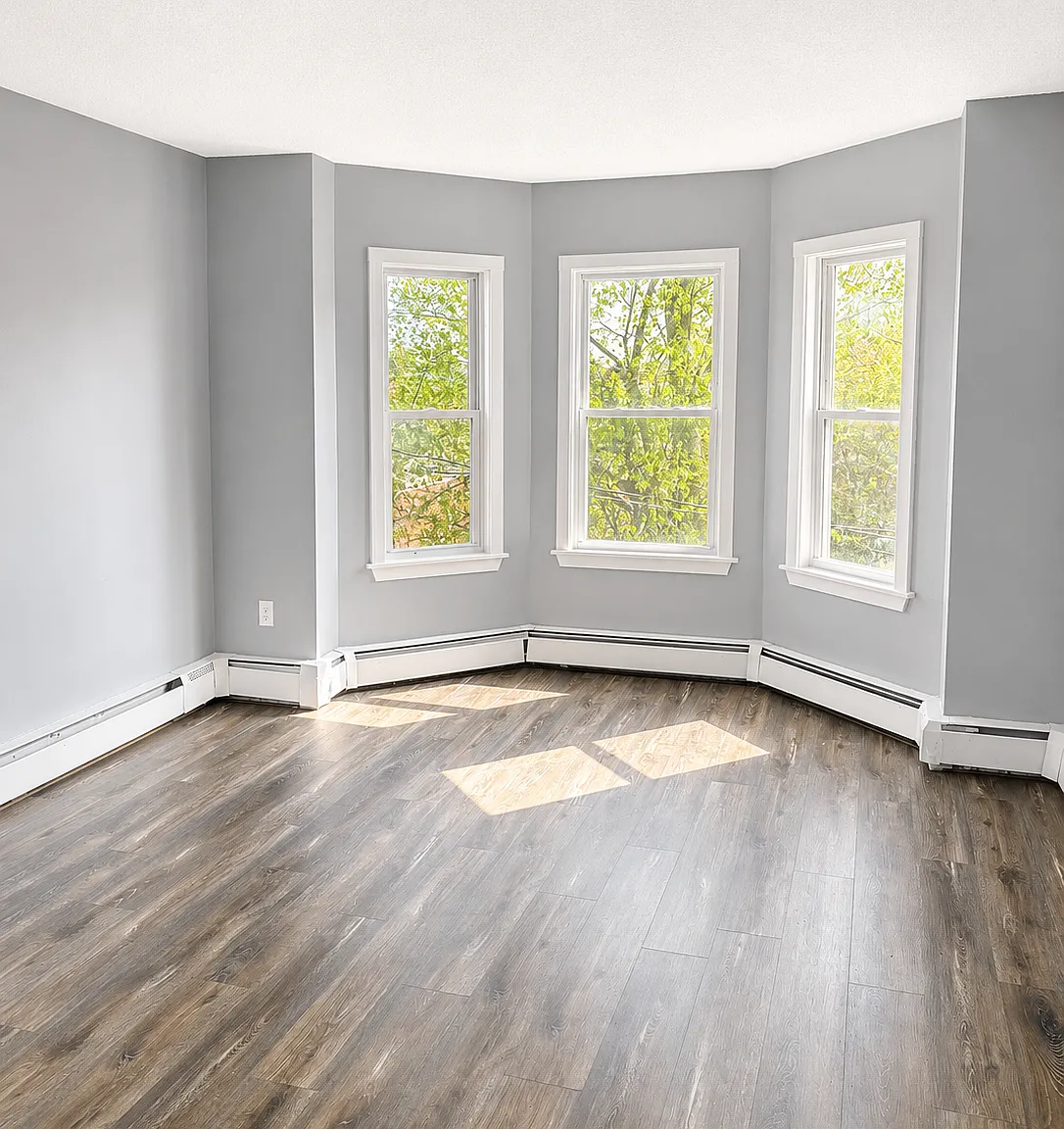 3 bed, $1,500 — Photo 2