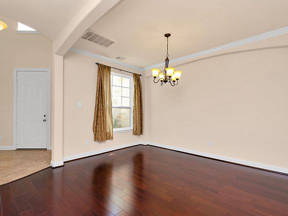 5th image of 4606 Sky Harbor Ct