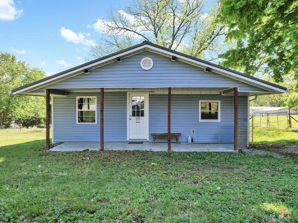 114 Chapel Ave, Sweetwater, TN 37874