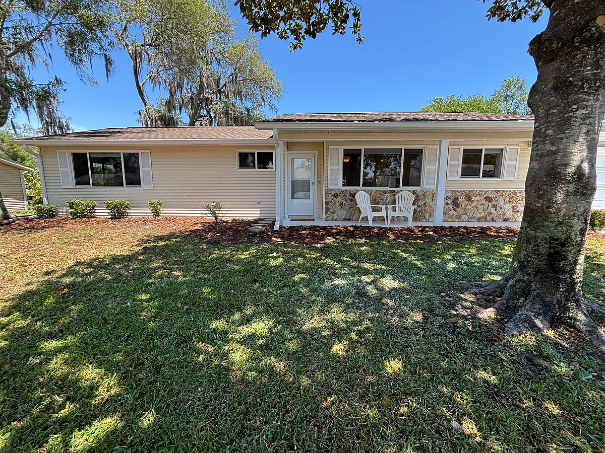 Building Photo - 10923 SW 83rd Ct