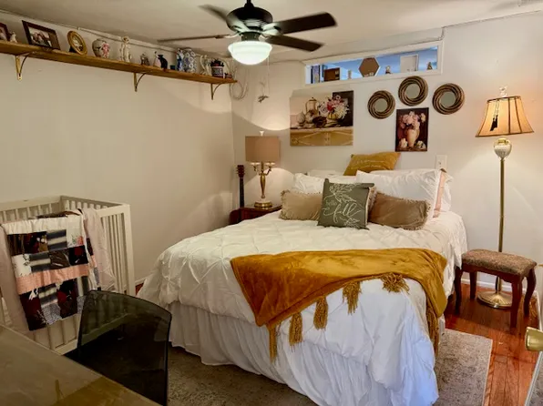 1861 East 32nd Street image 22 of 27