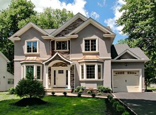 105 Kimball Ave, Livingston, NJ