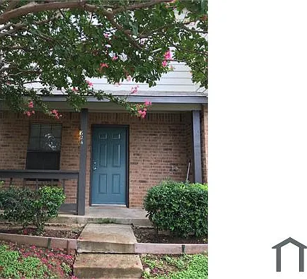 624 W Collins St — Photo 15