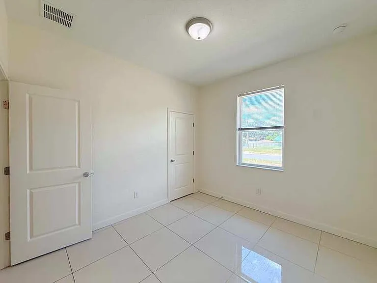 2 W Orange St #102 — Photo 18