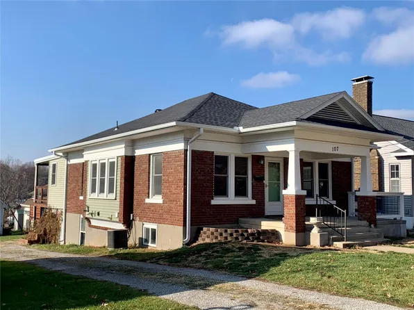 107 Shepherd Dr, Hannibal, MO 63401