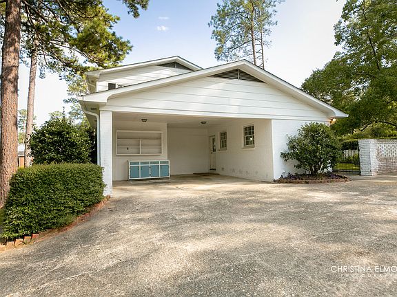 3rd image of 3064 Ashby Dr