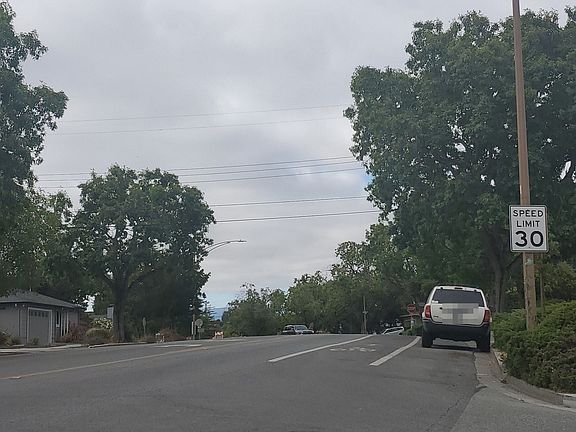 5th image of 902 Alameda De Las Pulgas