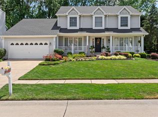15320 Coventry Woods Ct, Chesterfield, MO